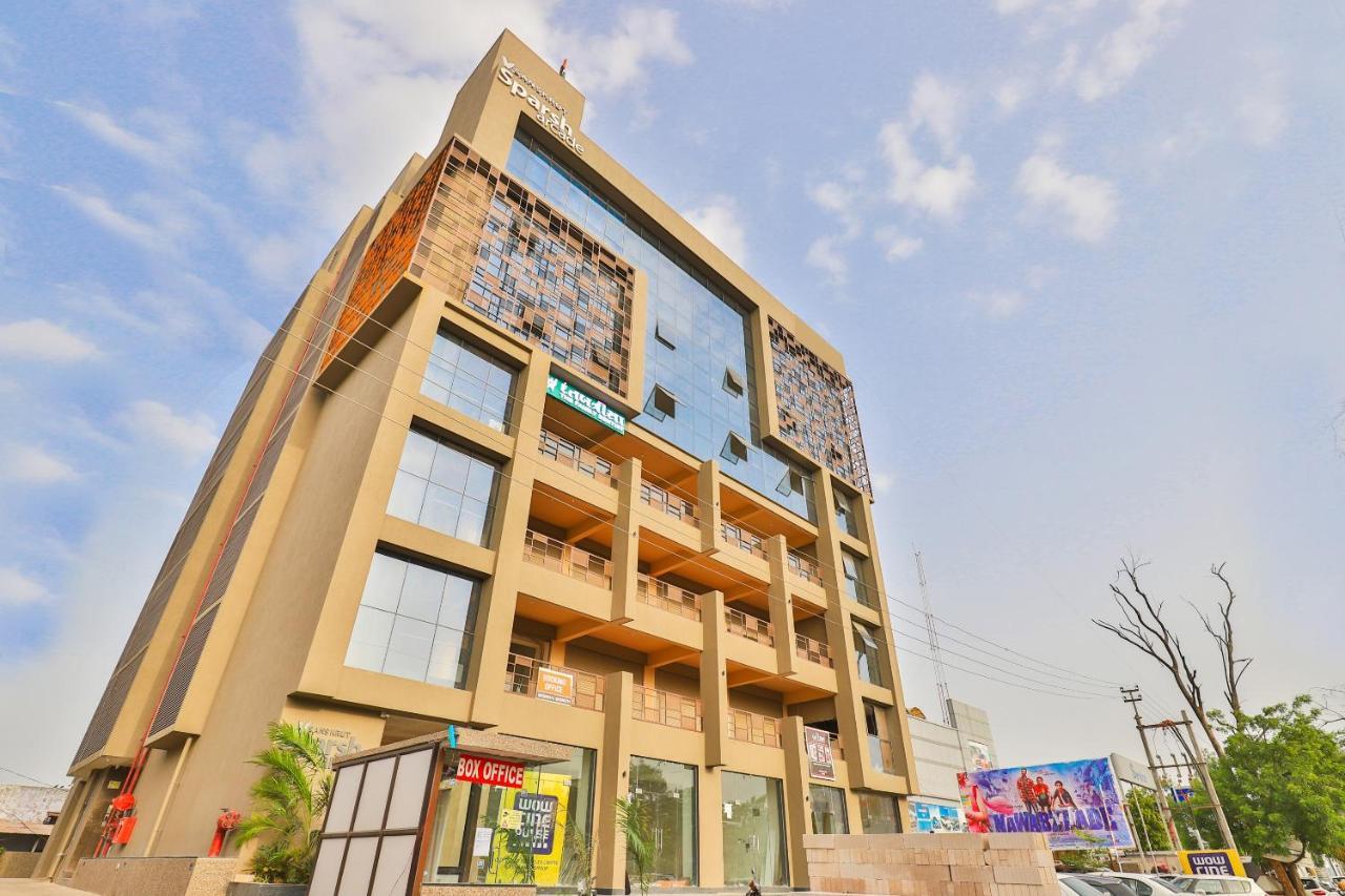 Oyo 16604 Hotel Sparsh Inn Ahmedabad Exterior foto